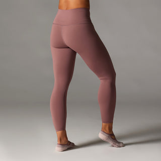 TAVI High Waisted 7/8 Legging